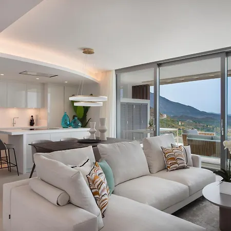 Marbella Quercus Penthouse - Rooftop Jacuzzi * Benahavís