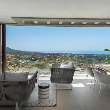 Marbella Quercus Penthouse - Rooftop Jacuzzi Benahavís