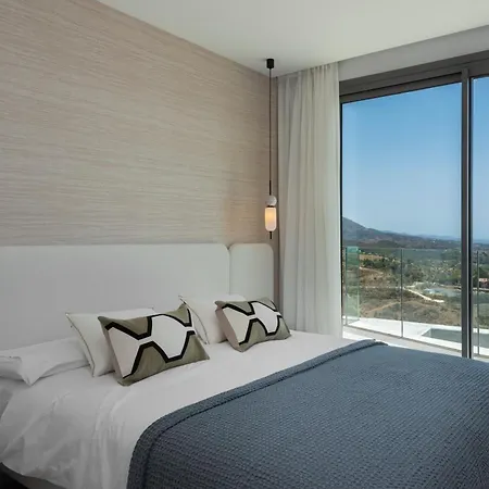 Marbella Quercus Penthouse - Rooftop Jacuzzi Benahavís